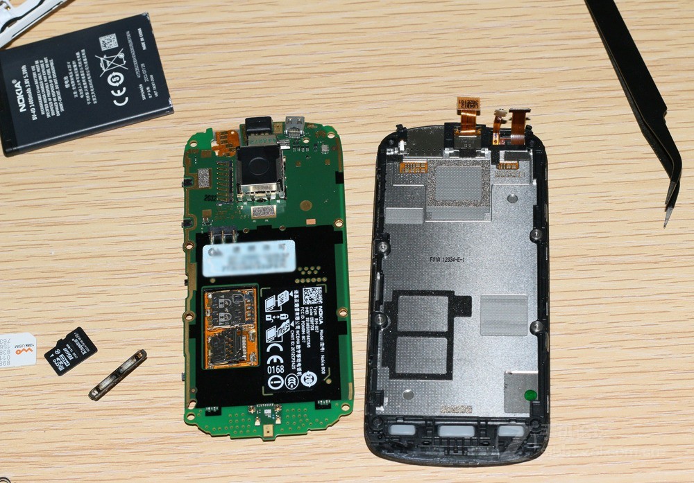 拆机清灰弄坏了。麻烦大神看下宏碁电脑4552